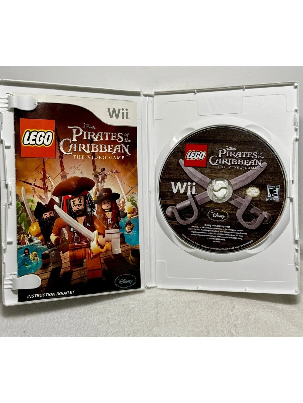 LEGO Pirates of the Caribbean The Video Game Nintendo Wii